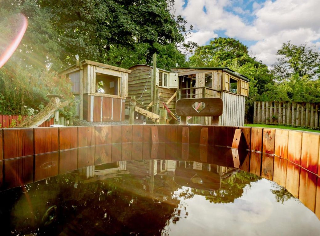 Anglesey Cottages With Hot Tubs